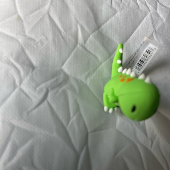 Authentic Crocs Jibbitz Shoe charms~3D Dinosaur new with tags - Picture 6 of 6